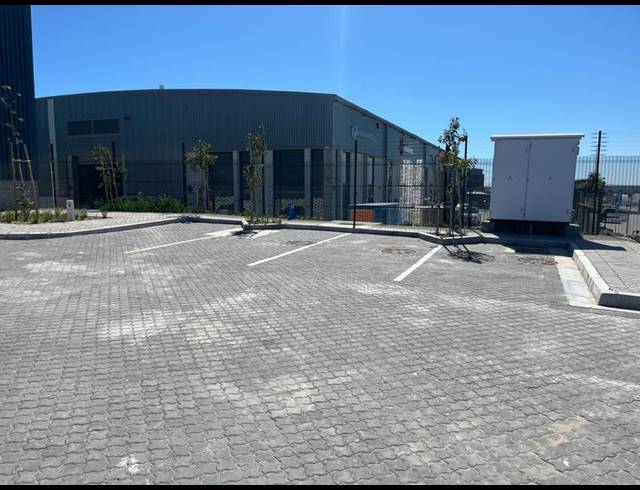 INDUSTRIAL PROPERTY TO RENT IN ATLANTIC HILLS